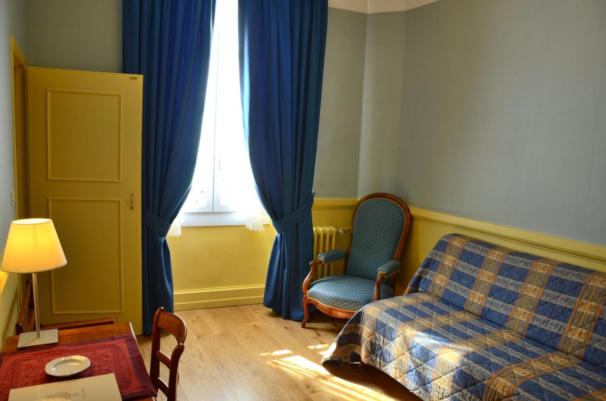 Hotel Colombet Nyons Værelse billede